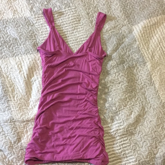 Cute tank - Picture 2 of 5